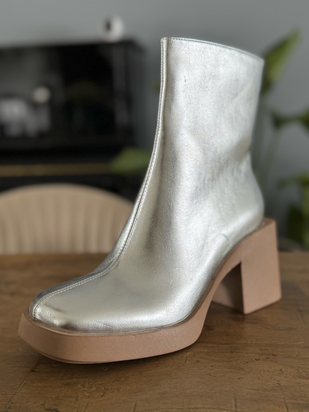New Metallic Silver Platform Ankle Boots size 7.5